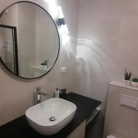 Lungomare 4 Apartman *