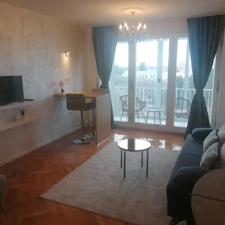 Lungomare 4 Apartman Pula