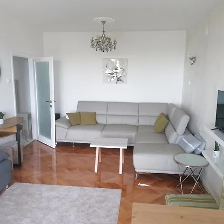 Apartman Lungomare 4