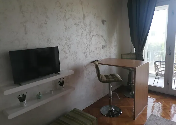 Lungomare 4 Пула