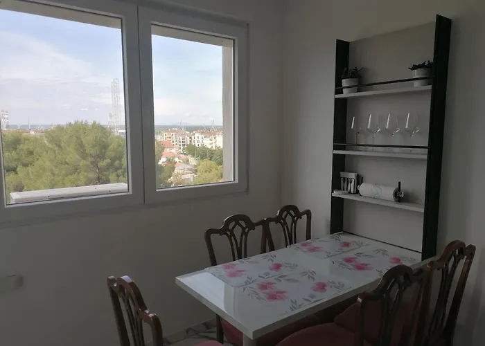 Апартаменты Lungomare 4 Пула